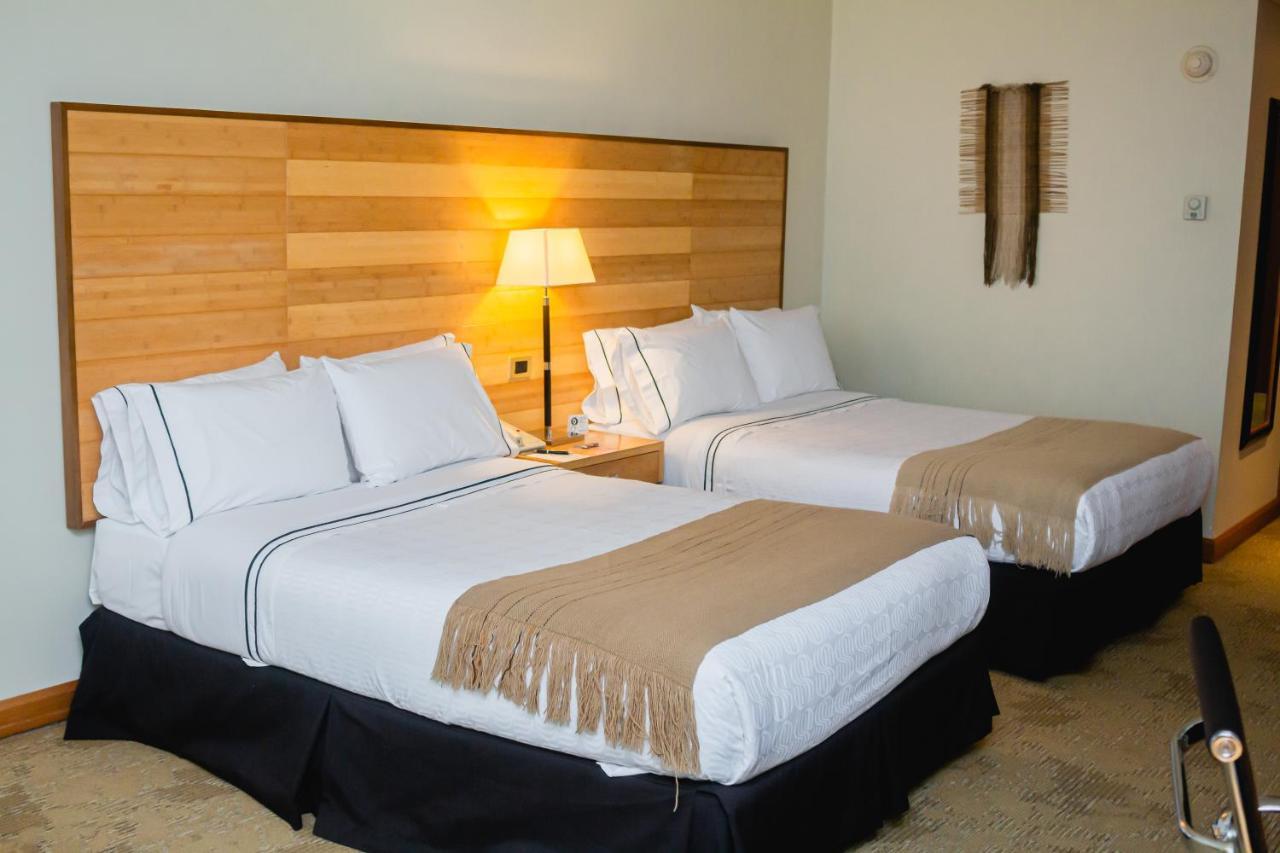 Sonesta Hotel Osorno Exterior photo A guest room at the Hotel del Angel